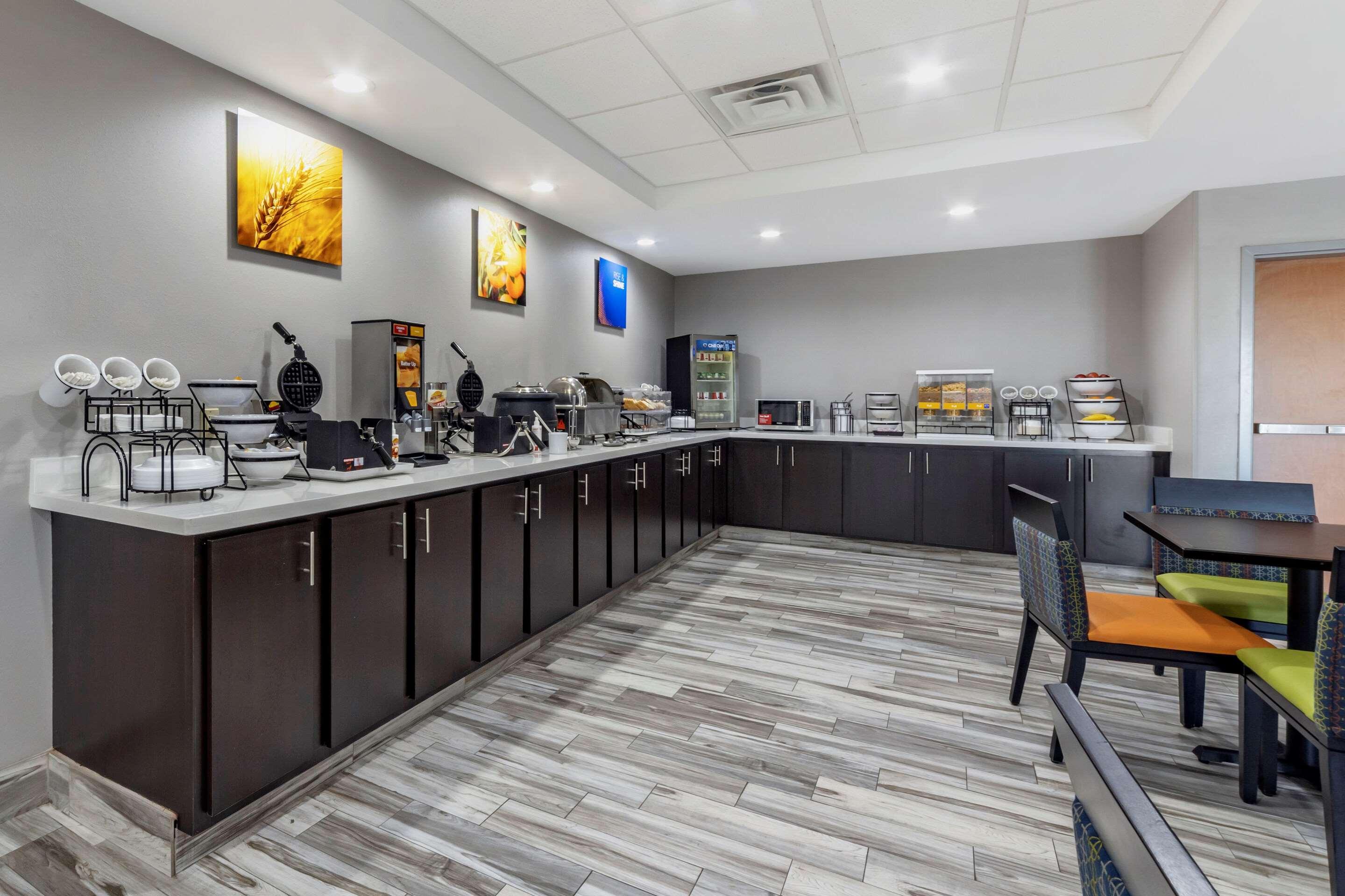 Garner Hotel Oklahoma City - Quail Springs By Ihg Exterior foto