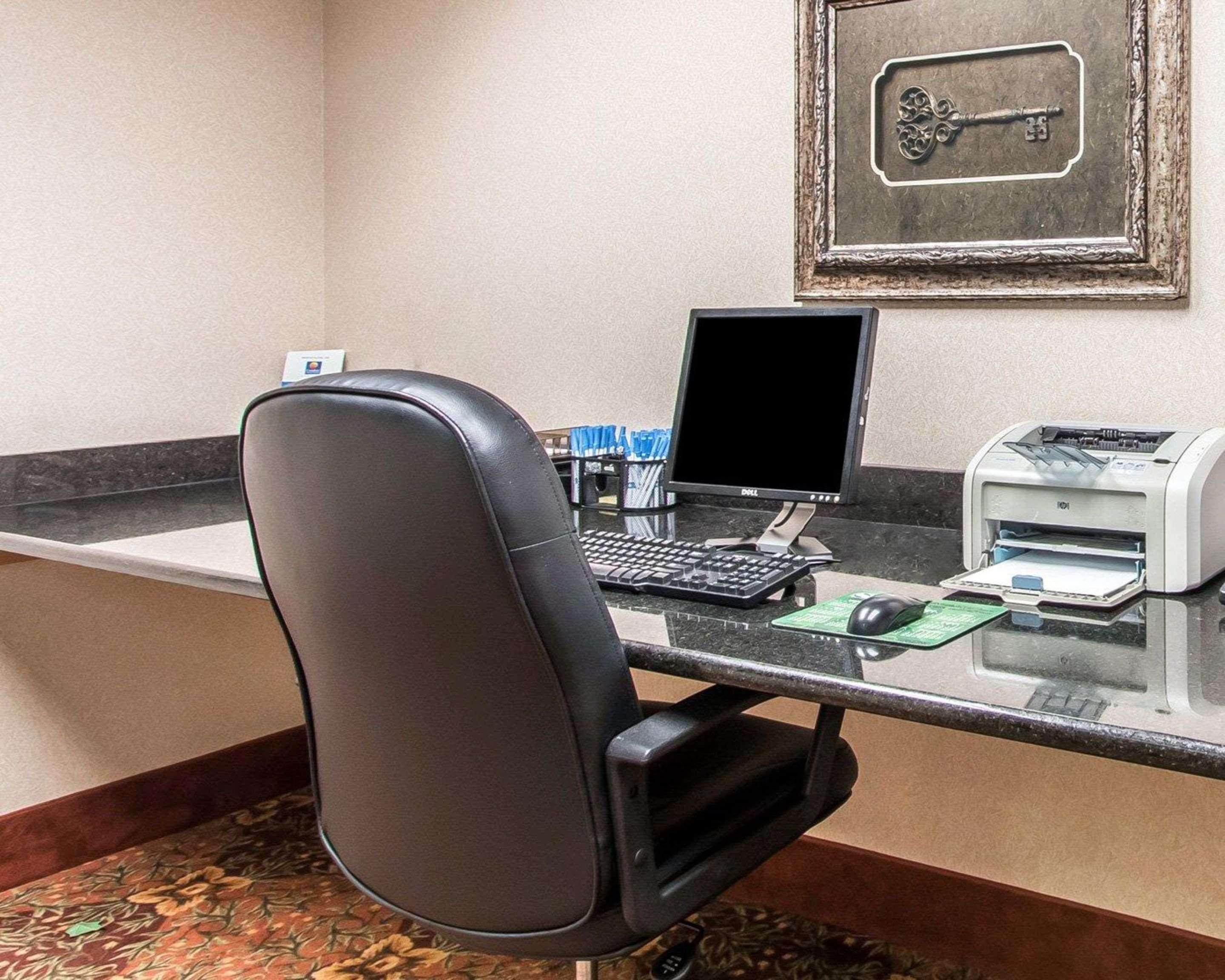 Garner Hotel Oklahoma City - Quail Springs By Ihg Exterior foto